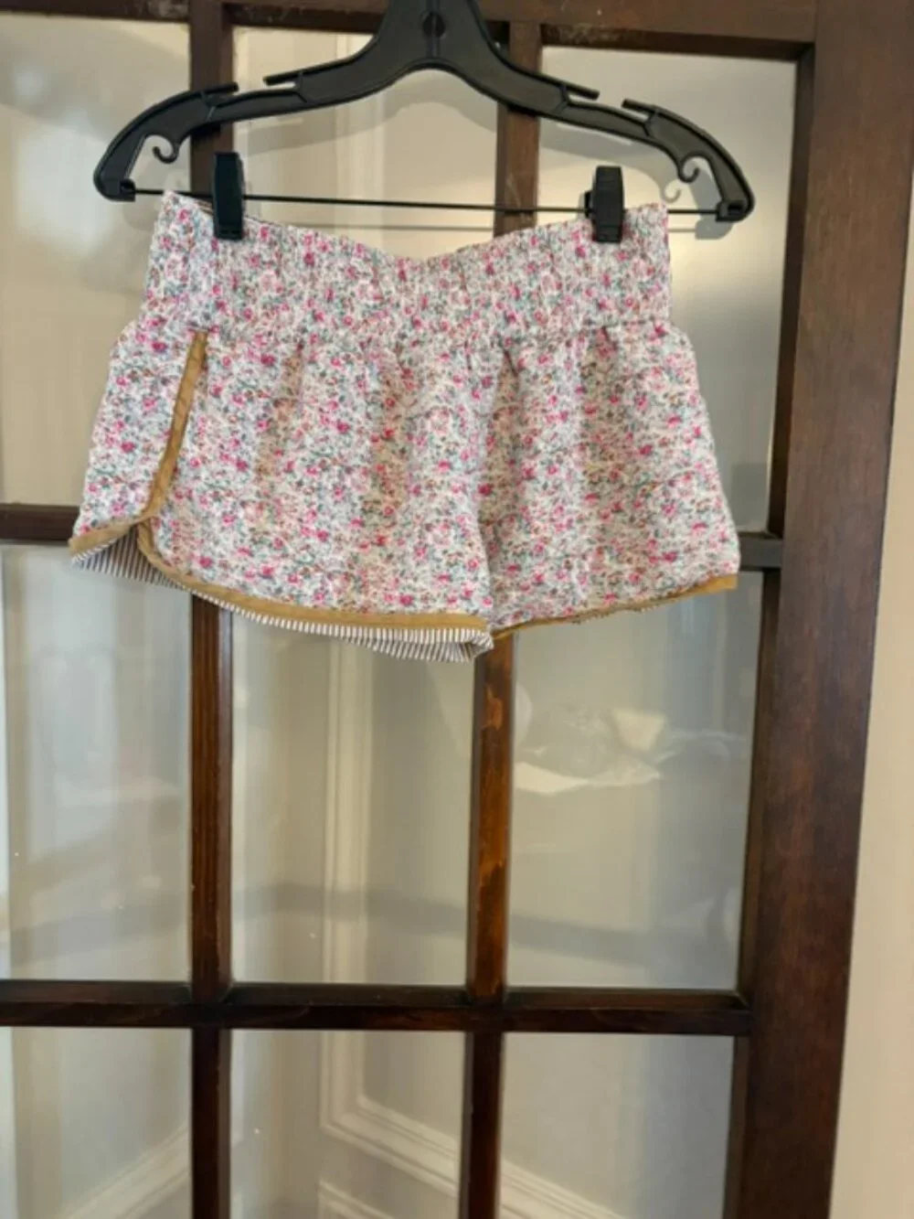 We the Free Floral Shorts with Brown Piping, Size XS